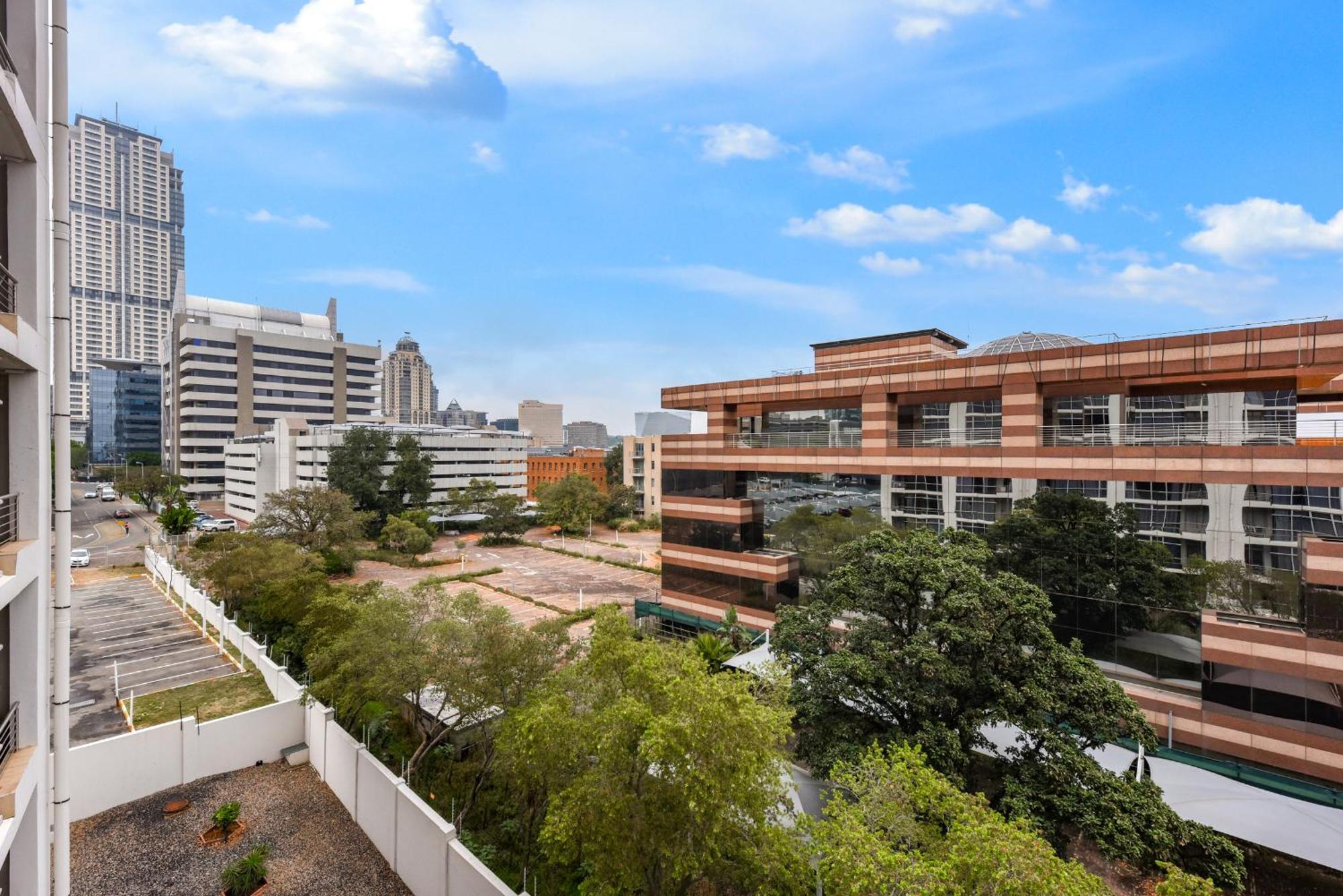 Hydro Park Residences In Sandton With Generator Johannesbourg Extérieur photo